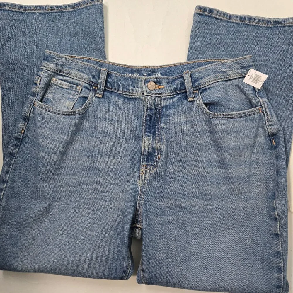 Old Navy Women's Size 20 High-Waisted Built-In Tough Flare Jeans Medium Wash NEW